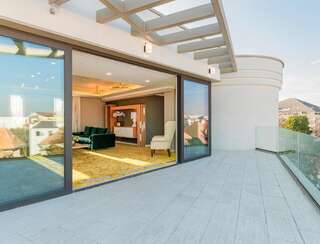 Отель Pergola Boutique Hotel Бухарест Deluxe Top Floor Suite with Terrace-1